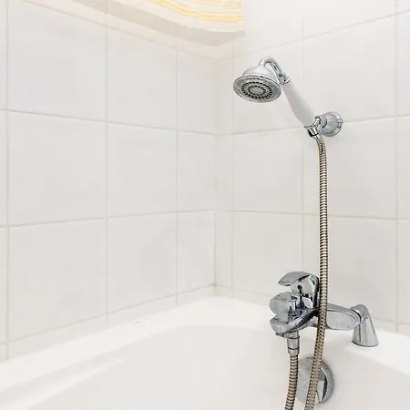 Les Hauts De Paris Daire *